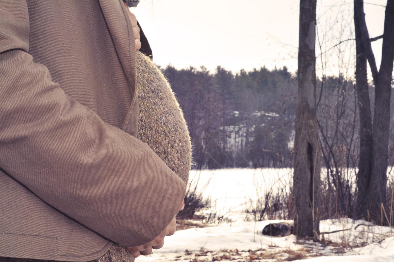 Ból pleców w ciąży- jak mu zapobiec?